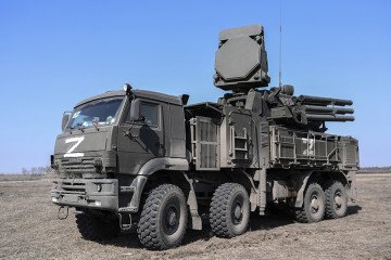 Sistema antiaéreo ruso Pantsir-S1 red de fabricantes al descubierto inteligencia Ucrania.
