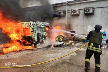 Russia Launches 140 Drones in Rare Daylight Assault Across Ukraine — Kyiv Under Attack for Hours Since early morning, Russia has launched at least 140 UAVs across Ukraine. (Photo: State Emergency Service of Ukraine/Telegram)