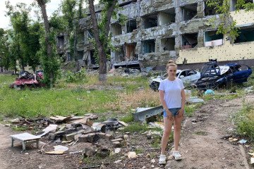 Mariupol Maternity Hospital Survivor Reemerges as Pro-Kremlin Influencer Praising Occupation