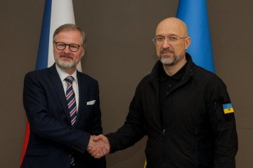 Czechia Delivers 400,000 New Shells to Ukraine, Reinforces Long-Term Military Support
