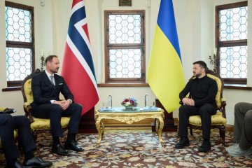 Zelenskyy Meets Norway’s Crown Prince Haakon During First Official Visit to Ukraine