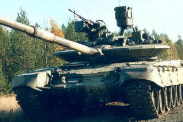 Russian T-72 tank with Arena-M active protection system (APS) installed. (Photo: open source)