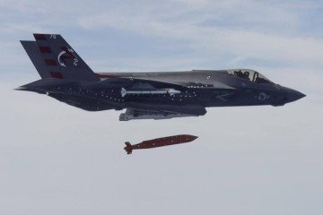 The US Sends Long-Range JSOW Bombs to Ukraine: Key Details