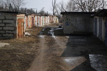 A garage in the town of Yefremov in Russia. Illustrative image. (Source: Getty Images)