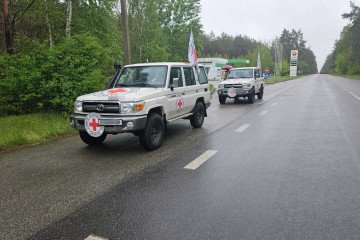 Ucrania repatría a 909 soldados caídos en el frente y en las morgues rusas