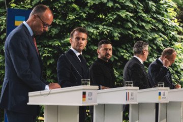 Kremlin Rejects Zelenskyy’s Istanbul Peace Summit Proposal, Calls It “Political Theater” Kremlin Rejects Zelenskyy’s Istanbul Peace Summit Proposal, Calls It “Political Theater”