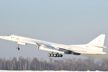 Russia Reports Two Tu-160M Bombers Added as Kremlin Pushes Long-Range Strike Capacity