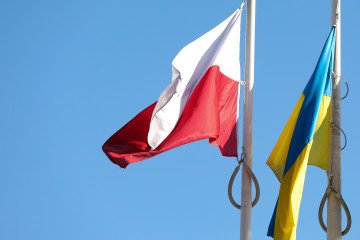 Polish and Ukrainian flags. (Source: Getty Images)