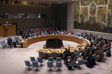 Members of the United Nations Security Council vote on a resolution calling for the unblocking of the Strait of Hormuz, during a UN Security Council meeting on Iran and the Middle East on April 7. (Source: Getty Images)