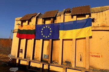Part of the 149 shipments of equipment transfered from Lithuania to Ukraine to rebuild a full thermal power plant (Source: European Commission)
