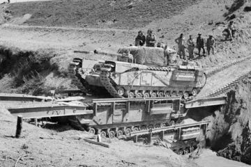 Russia Revives WWII-era Technology for River Crossings in Kursk Region Russia Revives WWII-era Technology for River Crossings in Kursk Region