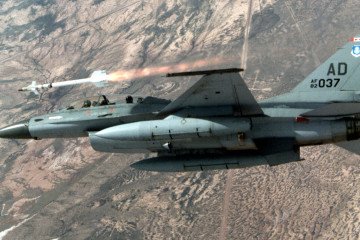An F-16 Fighting Falcon aircraft fires an AIM-9P4 Sidewinder missile at an MQM-107 target drone. Illustrative photo. (Source: Getty Images) An F-16 Fighting Falcon aircraft fires an AIM-9P4 Sidewinder missile at an MQM-107 target drone. Illustrative photo. (Source: Getty Images)