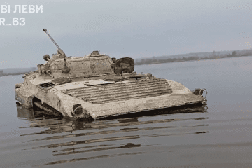 Ukraine Rescues Russian BMP-2 IFV From Lake, Turns It Against Its Former Owners