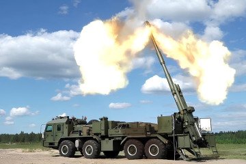 Ukraine Has Destroyed Over 6,000 Russian Artillery Systems in 2025, Says Commander-in-Chief
