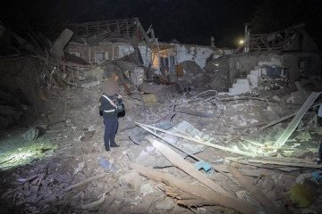 Russia Hit Ukraine’s Zaporizhzhia With Guided Aerial Bombs, Injuring 7 People Russia Hit Ukraine’s Zaporizhzhia With Guided Aerial Bombs, Injuring 7 People