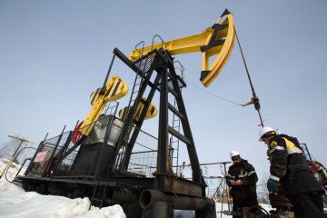 Russia Faces Trillions in Losses Due to Undervalued Oil Pricing, Says St. Petersburg Exchange