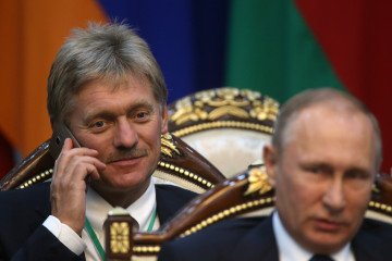 El Kremlin arremete contra Trump por la renovación del armamento estadounidense a Ucrania y dice que socava la paz El Kremlin arremete contra Trump por la renovación del armamento estadounidense a Ucrania y dice que socava la paz