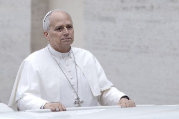 Pope Calls on Putin for a Ceasefire to Deliver Aid to Temporarily Occupied Oleshky Pope Leo XIV. (Source: Getty Images)