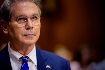 US Treasury Secretary Meets Ukraine PM, Vows to Intensify G7 Pressure Campaign Against Russia