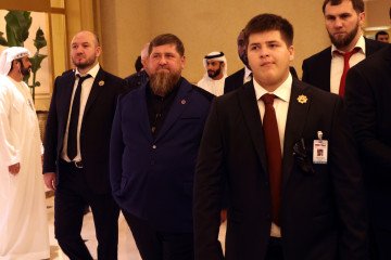 El hijo de 17 años de Ramzan Kadyrov, nombrado comisario del Ministerio del Interior checheno