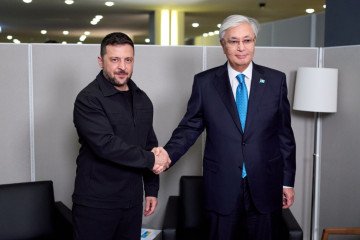 Zelenskyy and Kazakstan’s  Tokayev Discuss Peace Efforts at UNGA 80 in New York