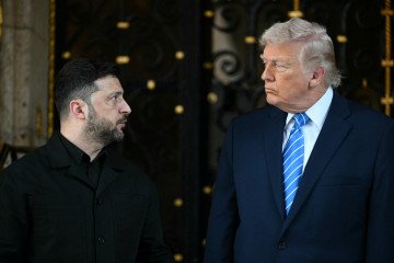 US President Donald Trump welcomes Ukrainian President Volodymyr Zelenskyy at Mar-a-Lago in Palm Beach, Florida, on December 28, 2025. (Photo by Jim Watson/AFP via Getty Images)