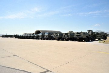 The final parts of the second battery of the Russian S-400 missile defense system arrive at Murted Airbase in Ankara, Türkiye, on September 15, 2019. The final parts of the second battery of the Russian S-400 missile defense system arrive at Murted Airbase in Ankara, Türkiye, on September 15, 2019.