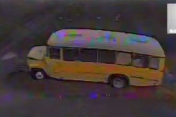 Las fuerzas ucranianas eliminan el autobús de asalto ruso utilizado en la ofensiva de Kursk, vídeo