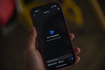 Russian State TV Claims China’s DeepSeek AI Is Built on Soviet-Era Code From 1985