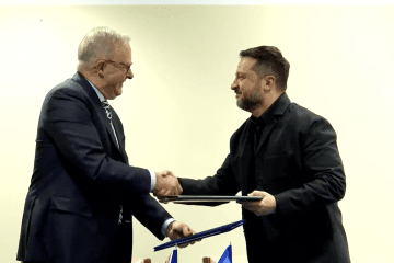 Australian Prime Minister Anthony Albanese and Ukrainian President Volodymyr Zelenskyy shake hands after signing a bilateral security agreement in New York. (Source: Volodymyr Zelenskyy)