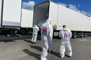 Ukraine Repatriates 1,000 Fallen Soldiers, Including Five POWs Who Died in Russian Captivity Ukraine Repatriates 1,000 Fallen Soldiers, Including Five POWs Who Died in Russian Captivity