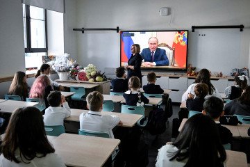 Pupils of a secondary school in Russia. (Source: Getty Images)