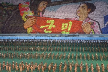 Ukrainian FM Urges Global Action Amid Reports of North Korea Sending Military Personnel to Russia