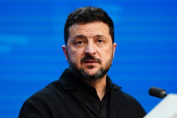 Ukrainian President Volodymyr Zelenskyy speaks at a press conference during the European Council Summit in Brussels, Belgium, October 16, 2026. (Source: Getty Images)