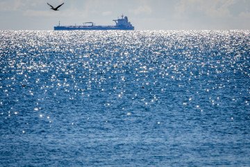 France Investigates Oil Tanker Linked to Russia’s Shadow Fleet Over Sanctions Violation