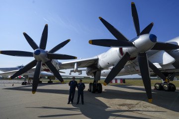 Zelenskyy: La operación ucraniana que alcanzó a 41 aviones rusos se llevó a cabo desde el patio trasero del FSB