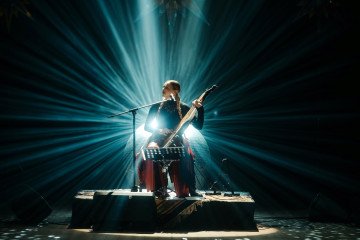 Maryna Krut’ Brings Ukrainian Spirit to KEXP With Bandura Performance