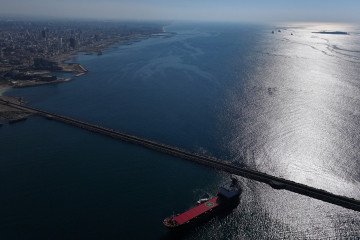 Russian Ship Faces Fuel Tank Leaks Near Syrian Coast Russian Ship Faces Fuel Tank Leaks Near Syrian Coast