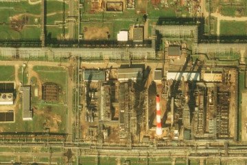 Satellite imagery showing damage to pipelines feeding the AVT-4 and AVT-5 crude distillation units at the Kuibyshev Oil Refinery. (Source: OSINT project “Absolutely Reliable Source”) Satellite imagery showing damage to pipelines feeding the AVT-4 and AVT-5 crude distillation units at the Kuibyshev Oil Refinery. (Source: OSINT project “Absolutely Reliable Source”)