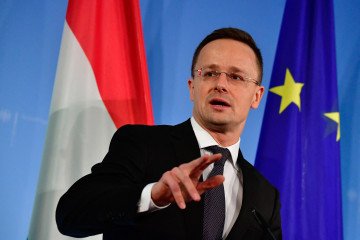 Hungarian Foreign Minister Rejects Croatian Oil Transit Proposal, Calling It "Unreliable" Hungarian Foreign Minister Rejects Croatian Oil Transit Proposal, Calling It "Unreliable"
