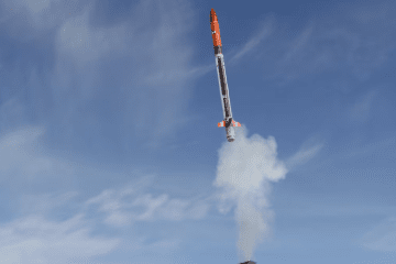 Polish FM Calls for NATO and EU to Consider Intercepting Russian Missiles Over Ukraine