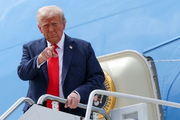 Trump Promises Support for Poland and Baltic States if Russia Escalates Military Actions Trump Promises Support for Poland and Baltic States if Russia Escalates Military Actions