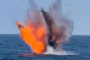 Romanian forces carry out a controlled detonation of a Gerbera-type drone found drifting in the Black Sea near the Neptun Deep offshore gas project. (Source: Popular Front/PRO TV) Romanian forces carry out a controlled detonation of a Gerbera-type drone found drifting in the Black Sea near the Neptun Deep offshore gas project. (Source: Popular Front/PRO TV)