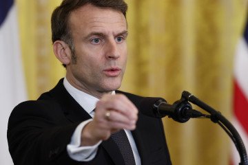 France and UK Propose Security Guarantees for Ukraine, Including Troop Deployment France and UK Propose Security Guarantees for Ukraine, Including Troop Deployment