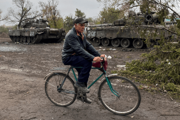 Guerra en Ucrania hoy: Rusia supera las 1.100 bajas mientras continúan los ataques masivos en el frente guerra en Ucrania hoy ataques Rusia más de 160 combates bajas rusas más de 1100 soldados frente Donetsk Pokrovsk mapa guerra abril 2026