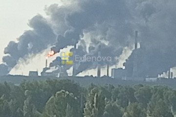 Fire at the TAIF-NK oil refinery in Nizhnekamsk, in Russia’s Tatarstan region, July 8, 2026.