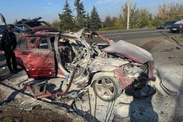 A car of Ukrainian journalists, who were killed by the Russian Lancet drone strike in Kramatorsk, Donetsk region, on October 23, 2025. (Source: National Police)