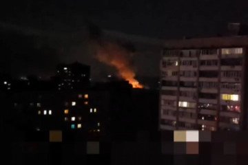 Ataques de drones rusos contra Kharkiv y Dnipro, dejan 16 heridos e incendios generalizados