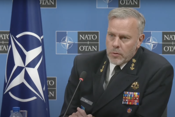 NATO Chief: Military Aid Alone Won’t Stop Russia’s Offensive Actions in Ukraine