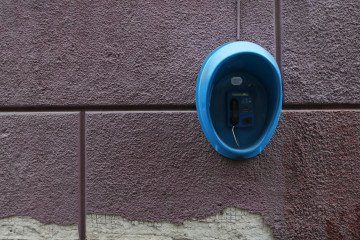 Landline Payphones Return to Crimea as Blackouts Sever Communications Street landline payphone. (Source: Getty Images)